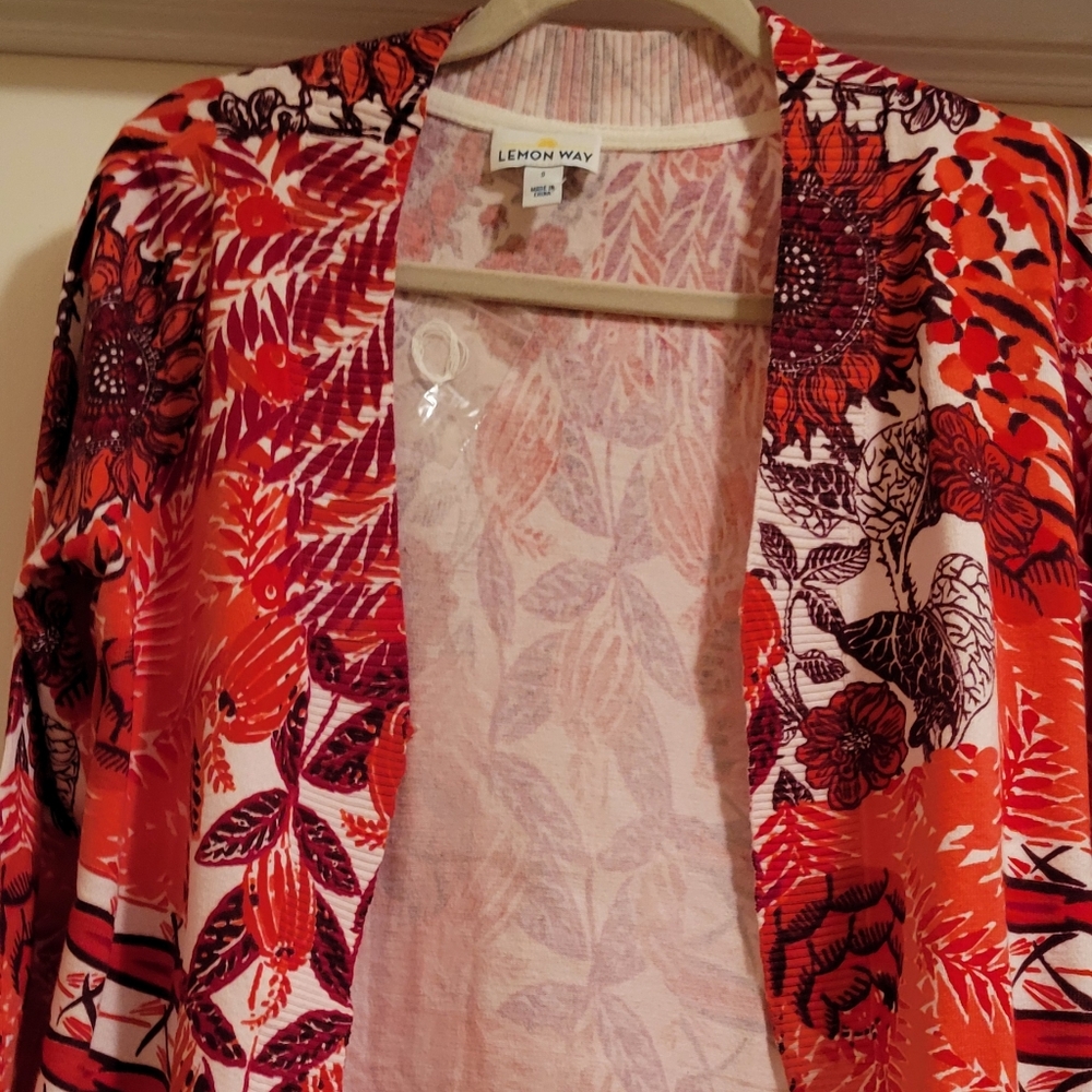 Lemon Way Women's 3/4-Sleeve Lightweight Cardigan. Red/Pink Size Small